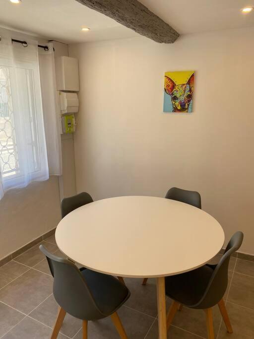 Superbe Appartement Climatise Avec Patio Montpellier Exterior foto